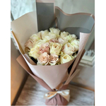 Send Flowers Tokyo - 18 White Pink Roses Bouquet