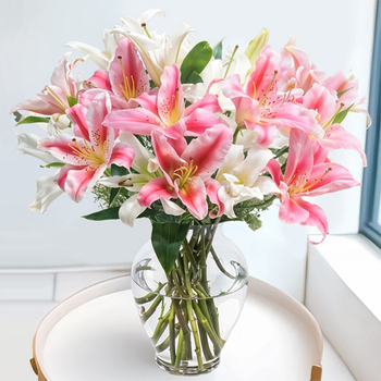 Lilies Flower Delivery Japan - Order Now